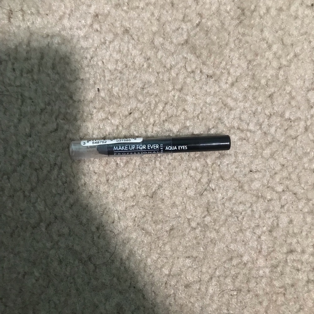 Make Up For Ever Paris Waterproof Eyeliner